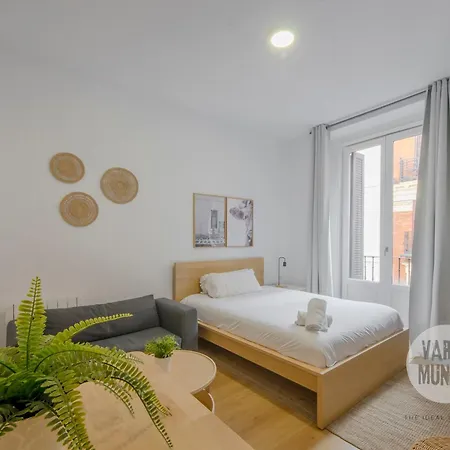 Descanso Para 3 En Sol, Ven A Concepcion Jeronima Madrid Exterior photo